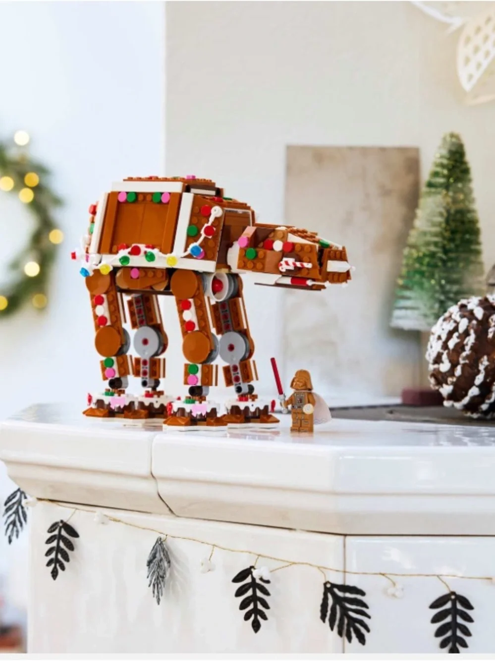 LEGO Star Wars Gingerbread AT-AT Walker 40806 NEW in Sealed Box